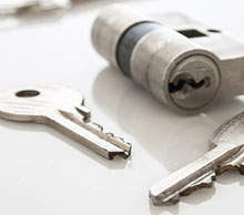 Commercial Locksmith Services in Pembroke Pines, FL